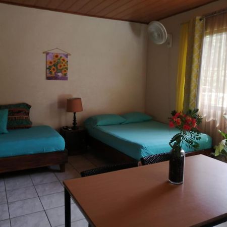 Cahuita Lodge Esterno foto