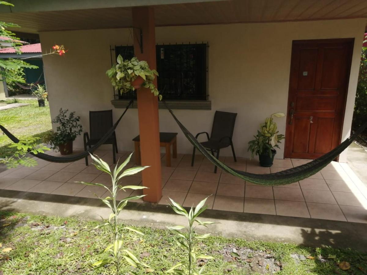 Cahuita Lodge Esterno foto