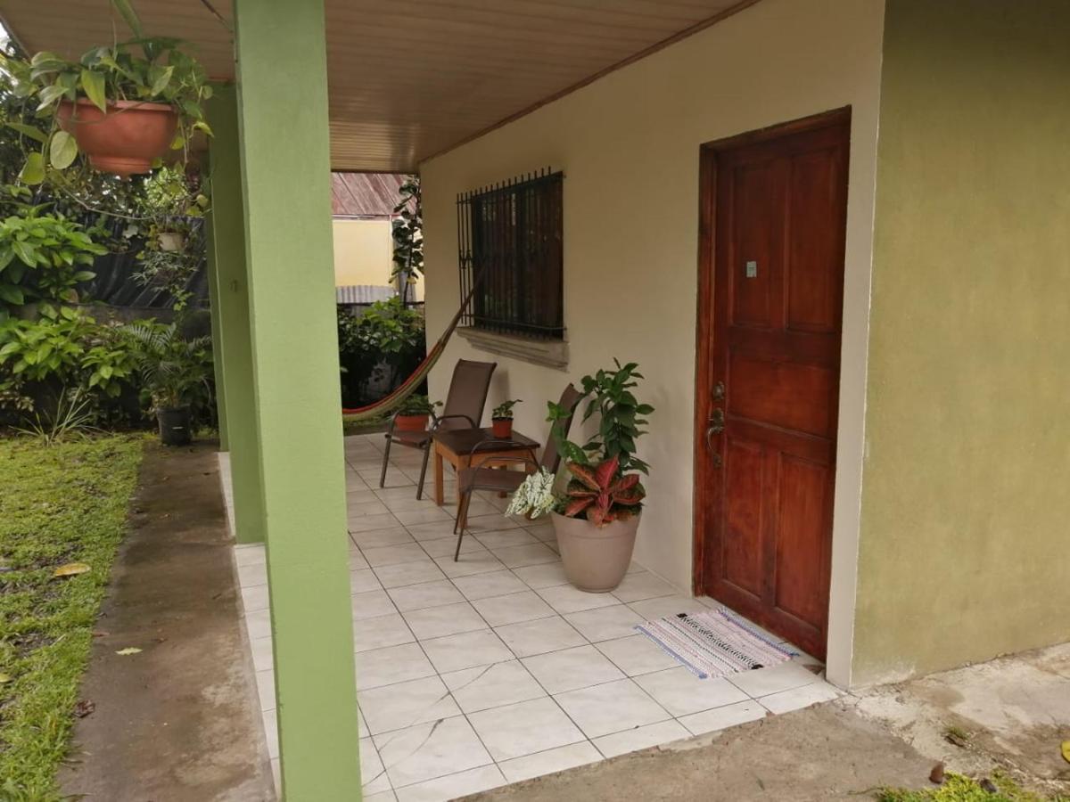 Cahuita Lodge Esterno foto